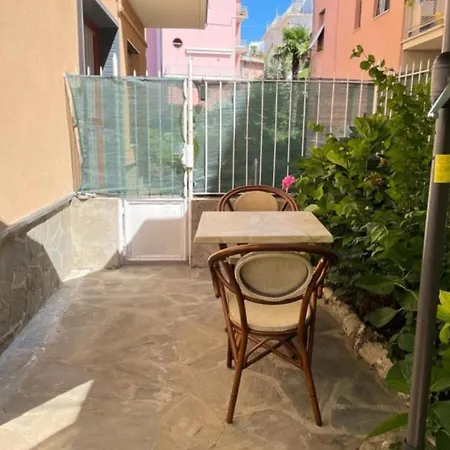 Joivy Little Garden Gattorno Apartment *